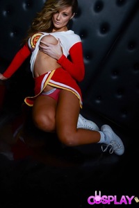 Elizabeth Busty Cheerleader