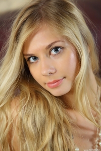 Gorgeous teen blonde Bally naked
