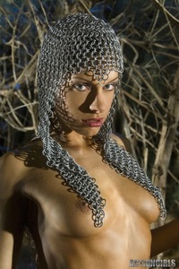 Michelle Moon Light Metal