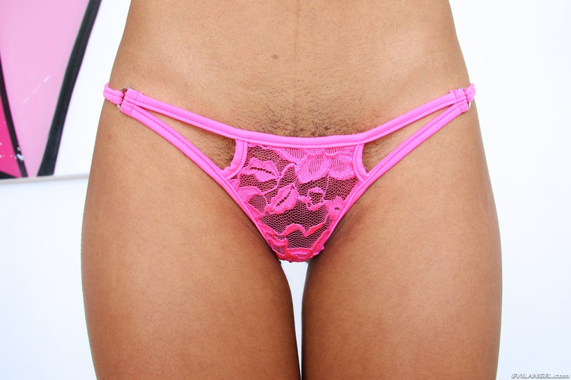 Big Titted Ebony Girl Brittney White Strips Naked