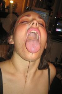 Nasty girlfriends shows her wet pussy